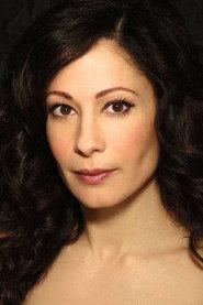 Lisa Gorlitsky as Dale in The 12 Days of Christmas Eve 2022