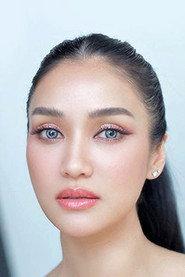Thansita Suwatcharathanakit as Pretty Girl in Fast 888 2016