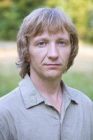 Evgeniy Buldakov as Женька Столяров in Hello, We Are Your Cover! 2005