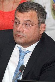 Arben Imami as Gjergji Morava in I Look Into Your Eyes 1985