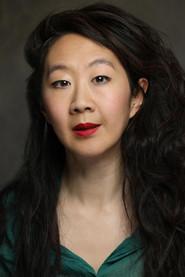 Elizabeth Chan as Chinese dancer in Portrait in Black 1960