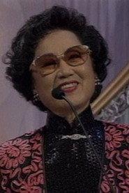 Hung Sin-Nui as Chui-wan in Autumn 1954