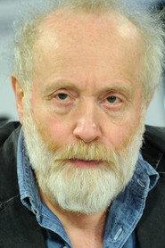 Yuri Norstein as Self - ditector-animator in Dreams about Alfeoni 2002