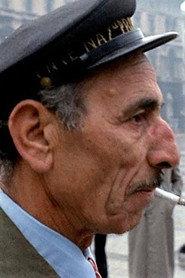 Empedocle Buzzanca as Notaio in L'ammazzatina 1975