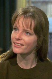Prunella Ransome as Patricia in Marianne Bouquet 1972
