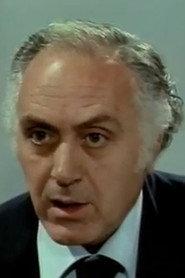 Vasilis Andreopoulos as Adamantios Hrysos in All that glitters is gold 1966