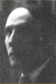 Maks Bryn as Marszelik in Yiddle with His Fiddle 1936