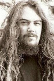 Max Cavalera as himself (archive) in Sepultura Endurance 2017