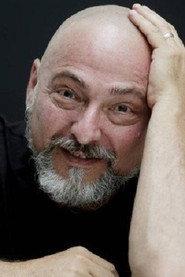 Ricardo Kosovski as Julio in Aconteceu na Quarta-Feira 2018