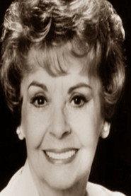 Nicole Germain as Marie Roberts in La forteresse 1947