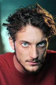 Teodoro Giambanco as Matteo Lampedusa in SMS: Sotto Mentite Spoglie 2007