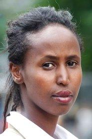 Kadra Yusuf as Aisha's Mother in The Innocents 2021