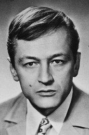Mikhail Nozhkin as Gleb Krzhizhanovsky in Nadezhda 1973