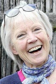 Lene Vestergård as Farmor in Undskyld er der ik’ noget signal her? 2020