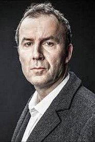 Konrad Pawicki as Polizist in Winter's Daughter 2011