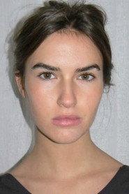 Candice Dufau as Karine Ferri in Pourquoi je vis 2020