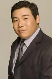 Li Feng as Uncle Qiang in The Invisible Guest 2023