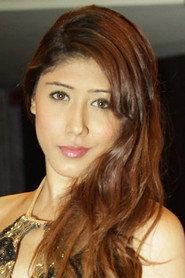 Manishaa Kaur as Manishaa in Manusanaa Nee 2018