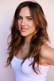 Pilot Paisley-Rose as Deandra in Nondecomposable