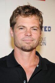 Eli Craig as Kevin Johnson in Deal of a Lifetime 2000