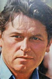 Evgeniy Gvozdyov as in The Chelyuskinites 1985