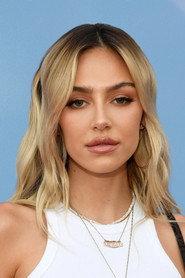 Delilah Hamlin as Summer in Mommy Meanest 2024