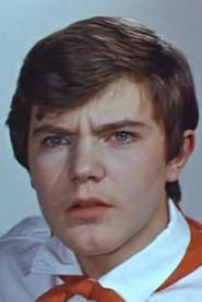 Aleksandr Grigoryev as Паша Козелков in Teens in the Universe 1975
