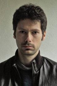 Simone Scafidi as Giordano in Rapporto di un regista su alcune giovani attrici 2008