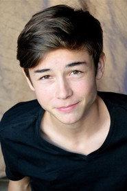 Victor Quilichini as Marc - 14 ans in From the Land of the Moon 2016