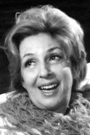 Asja Kisić as Bepina in Cervantes from the Small Town 1982