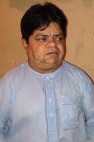 Shahzada Ghaffar as Mithu in Main Julian England 2007