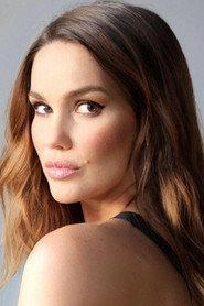 Alessa Wichtel as Almendra in Sube a mi nube 2024
