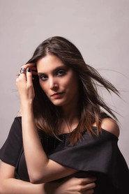 Margaux Colarusso as Mathilde Cordier in Inferno 2025