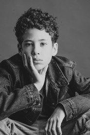 Yair Mazor as Boaz in Tell Me Everything 2026