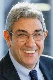 Giuseppe De Rosa as in Domani è un'altra truffa 2005
