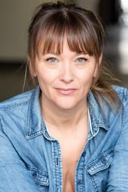 Nathalie Dodivers as Infirmière in Le Prix de la loyauté 2019