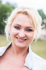 Inga Norkutė as Meda in Women lie better. Robertelis 2018