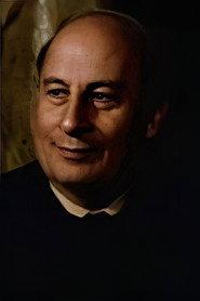 A. Pekerov as участник совещания in Premonition Of Love 1982