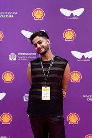 Luc da Silveira as in Man with a cellphone camera 2023