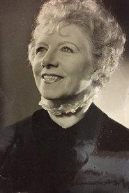 Marguerite Templey as Madame Parizot in Madame ne veut pas d'enfant 1933