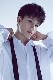 Qi Peixin as Jia Jing in Love Distance 2019