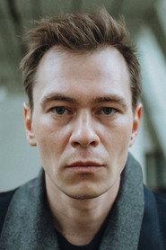 Vadim Korolev as Vanya in Frau 2024