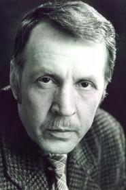 Vladimir Kozlov as Carnero in The Gypsy Baron 1988