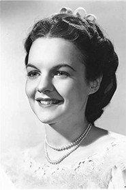 Marcella Martin as Daphne Turner in The Man Who Returned to Life 1942