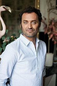 Augustin Trapenard as Self : Guest in 25 ans de Laurent Gerra à la radio 2025