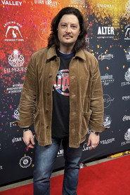 Brian Otting as Brian (as Nar Williams) in D.N.E.: Do Not Erase 2012