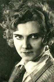 Zoya Valevskaya as Coquette (uncredited) in The Tundra Song 1926