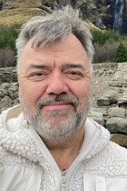 Örn Árnason as Björn in Cold Echoes 2025