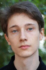 Albert Lichtenstern as Nils in Lolacoaster 2025
