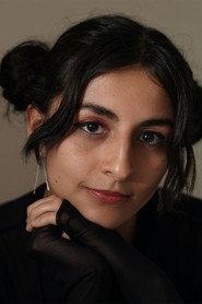 Sofía García Galán as Ribbon Seller in Para atrapar el viento 2026